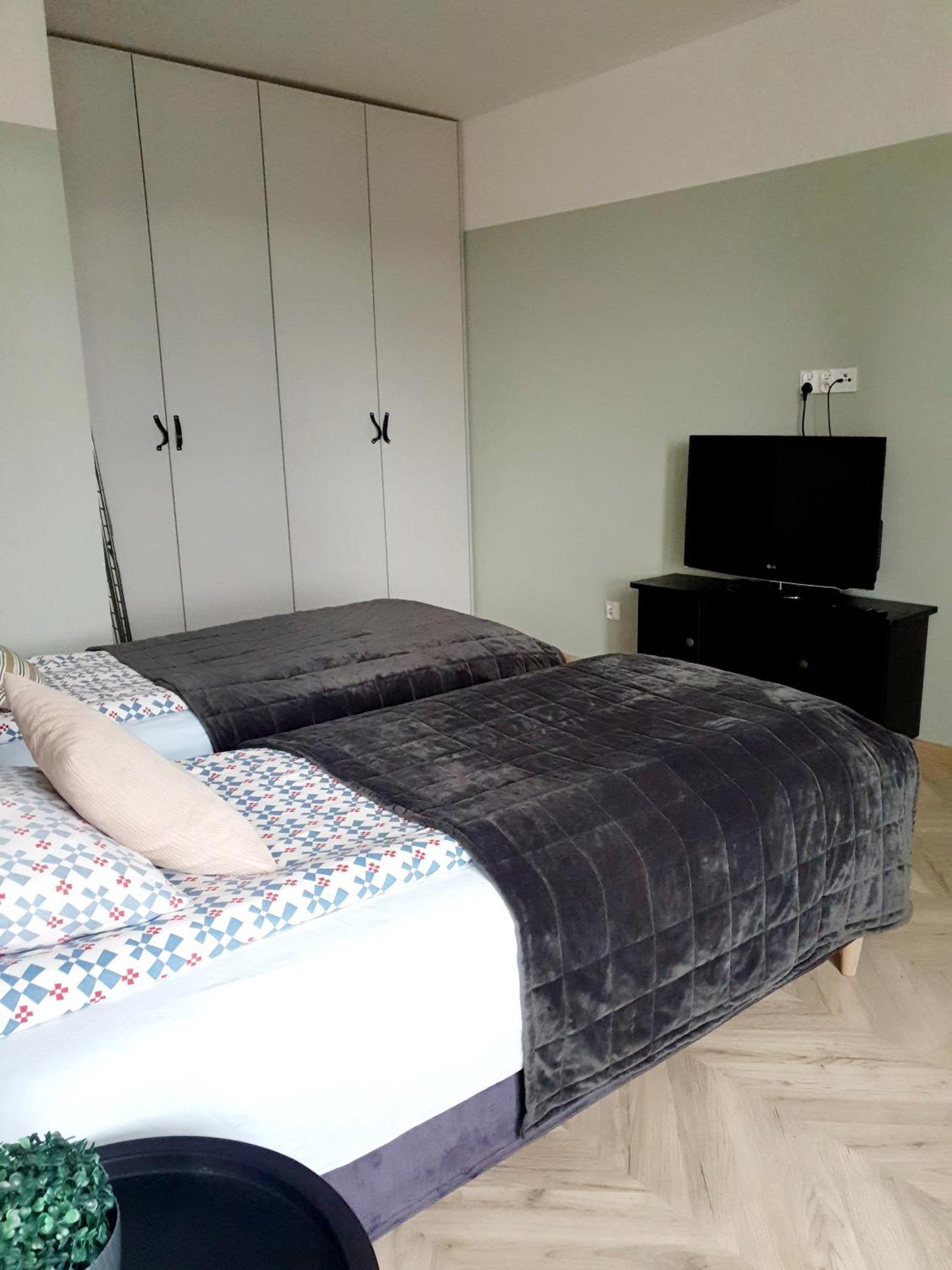 Apartamenty W Kamienicy - Centrum, Bezplatny Parking Ełk Quarto foto